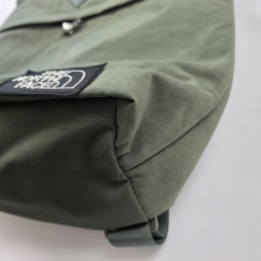 The North Face Backpack Green One Size 20L Padded Laptop Shoulder Bag Hiking